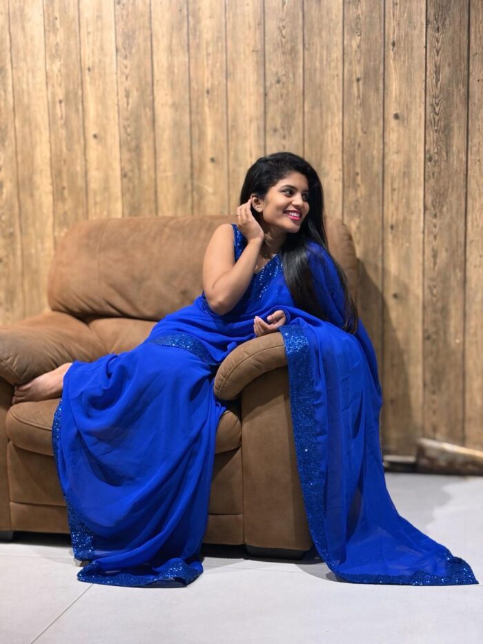 Royal Blue Georgette Saree - Image 4