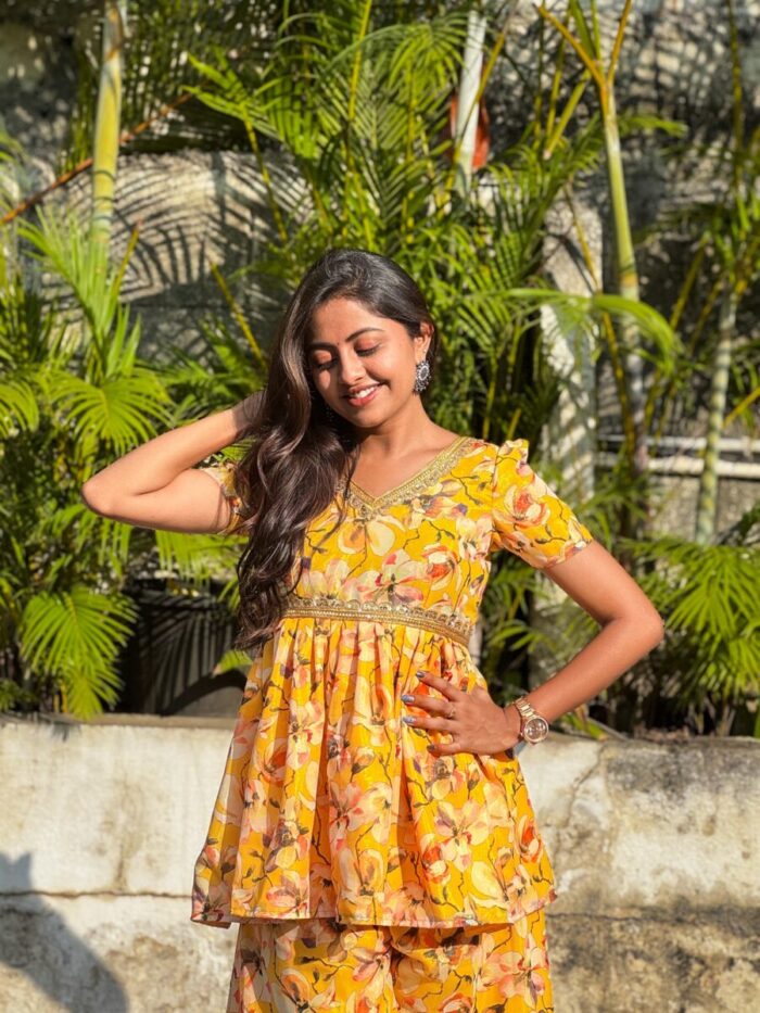 Yellow floral co-ord set - Image 5